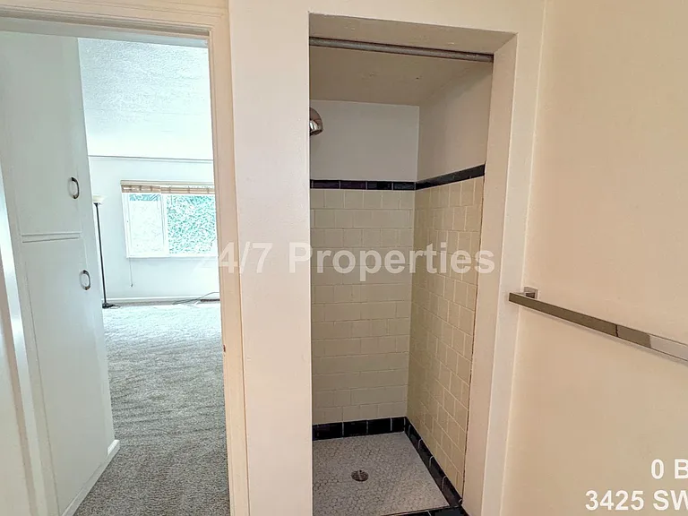 3425 SW 11th Ave #3 — Photo 6