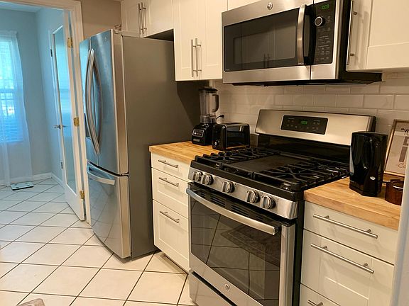 5th image of 1757 Cricket Hollow Dr