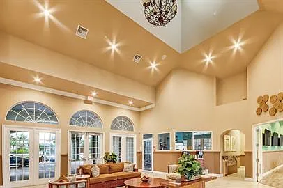 500 Las Fuentes Dr — Photo 25