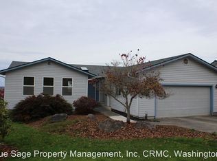 308 Reservoir Rd, Sequim, WA 98382