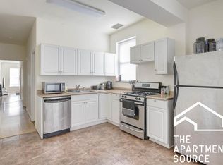 3040 N Ashland Ave #3W, Chicago, IL 60657