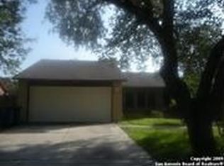 9466 Bowen Dr, San Antonio, TX 78250
