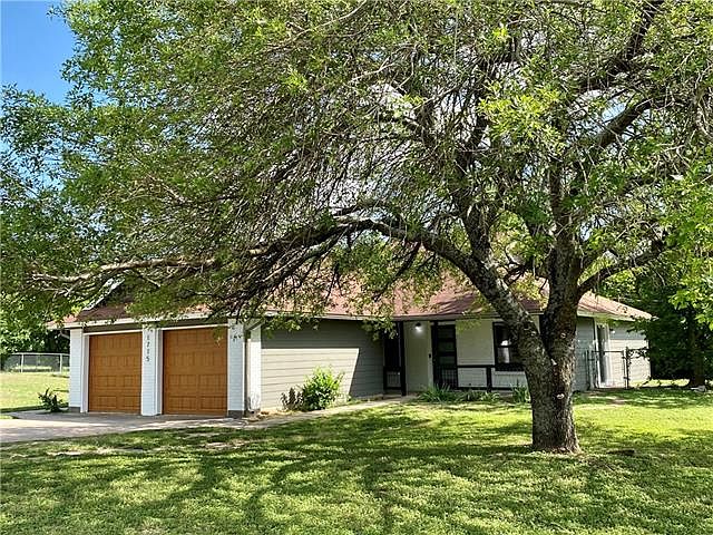 1st image of 1715 Shadowview Dr #B