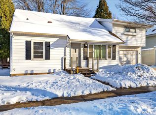 1106 N Drew St, Appleton, WI 54911