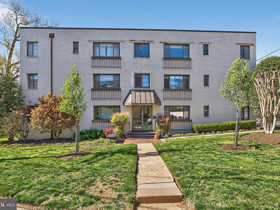 1st image of 2600 Tunlaw Rd NW APT 6