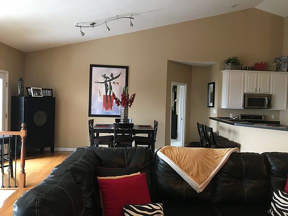 5th image of 7830 Pinetop Dr