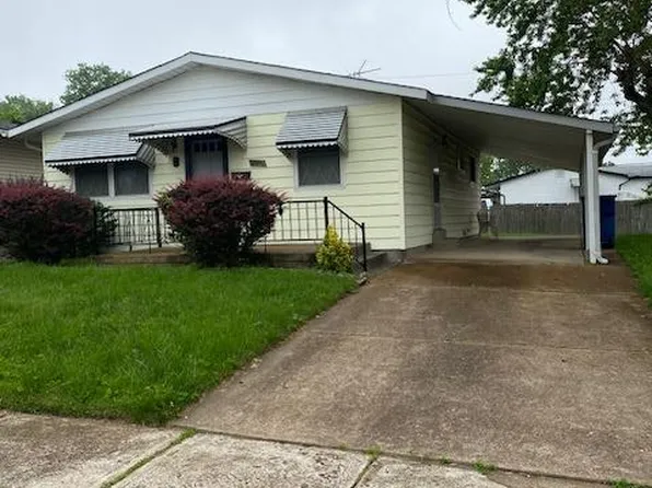 8104 Southpark Ct, Saint Louis, MO 63125