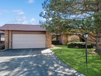 4042 Dundee Rd, Northbrook, IL, 60062