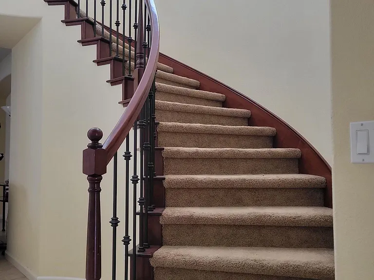 1037 Morning Glory Way — Photo 5