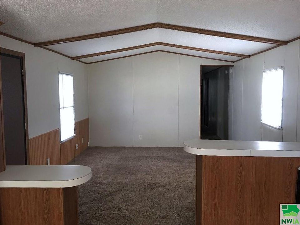 447 N Plum St Vermillion, SD, 57069 Apartments for Rent Zillow