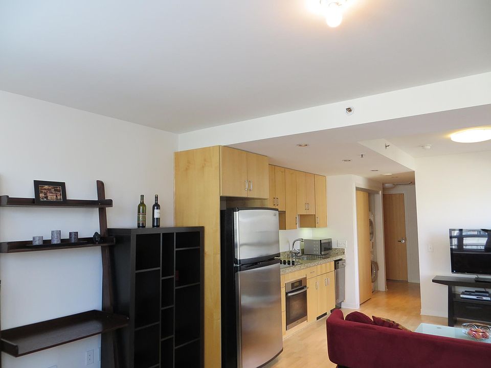1st image of 750 Van Ness Ave Unit 601