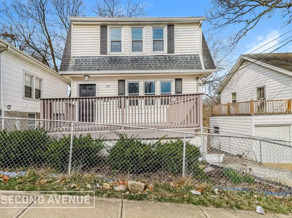3157 Sunshine Ave, Cincinnati, OH 45211