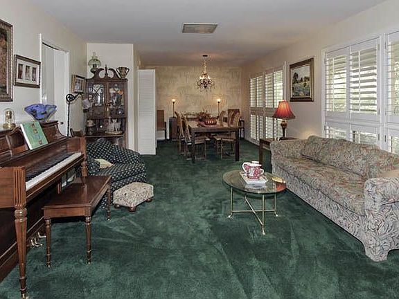 3rd image of 126 Cave Ln
