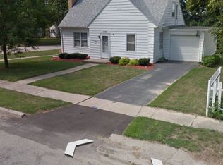 806 Keep St, Darlington, WI 53530