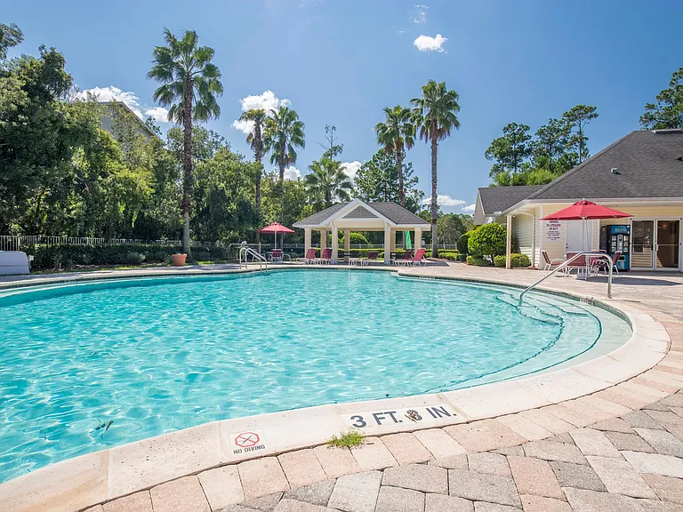 Pool with updated seats in 2017 - Pro
