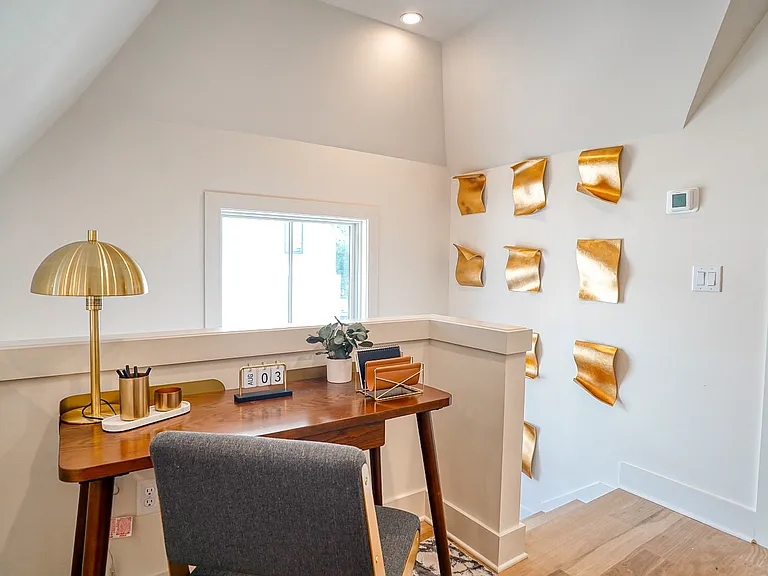 110 Channing Ln — Photo 29