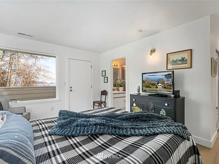 7941 SE Southworth Dr — Photo 5