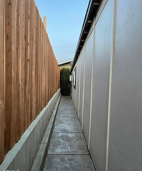 30 Valley Rd — Photo 4