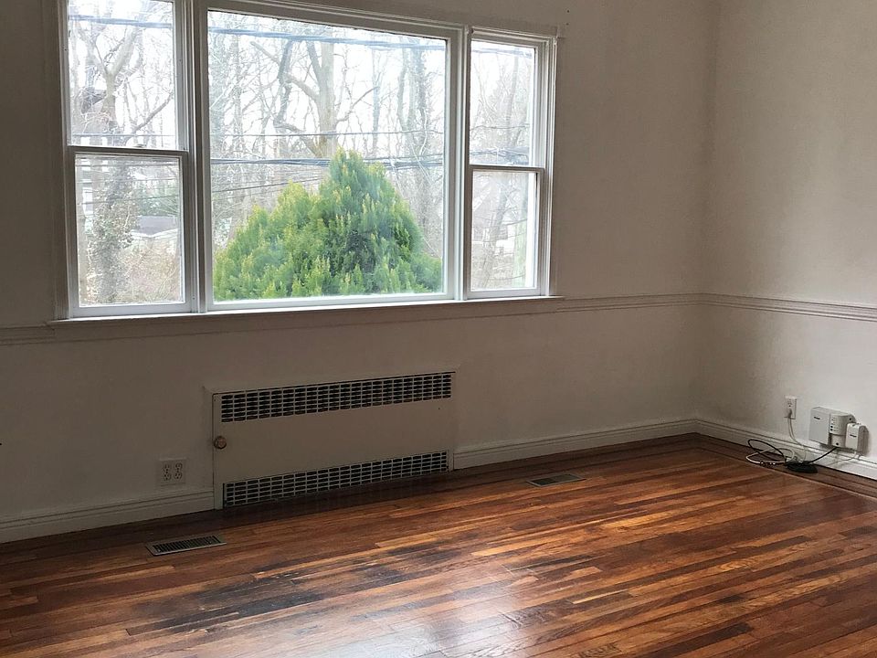 1st image of 225 Hillside Ave Unit 1