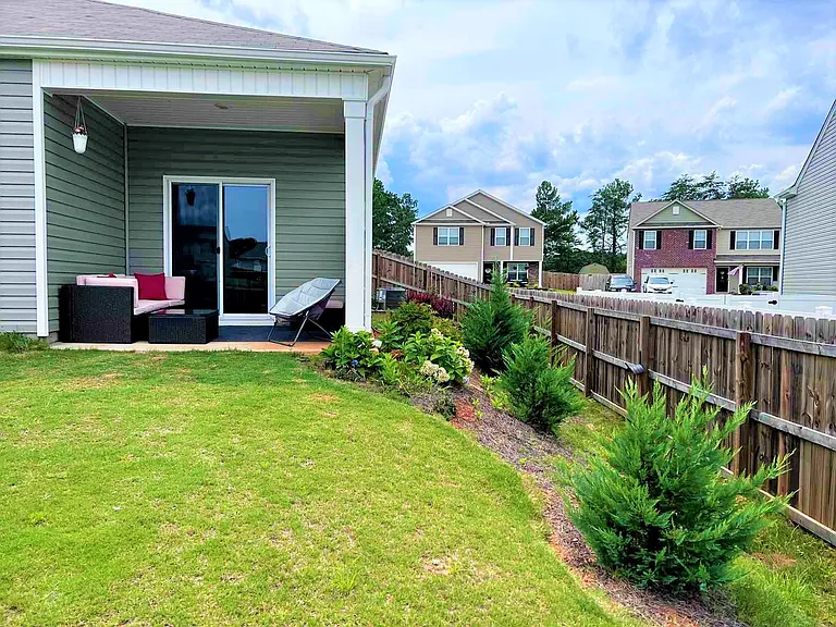 110 Rogers Knoll Ln — Photo 33