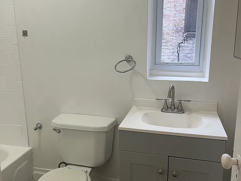9 Saint Josephs Ter #2A — Photo 14