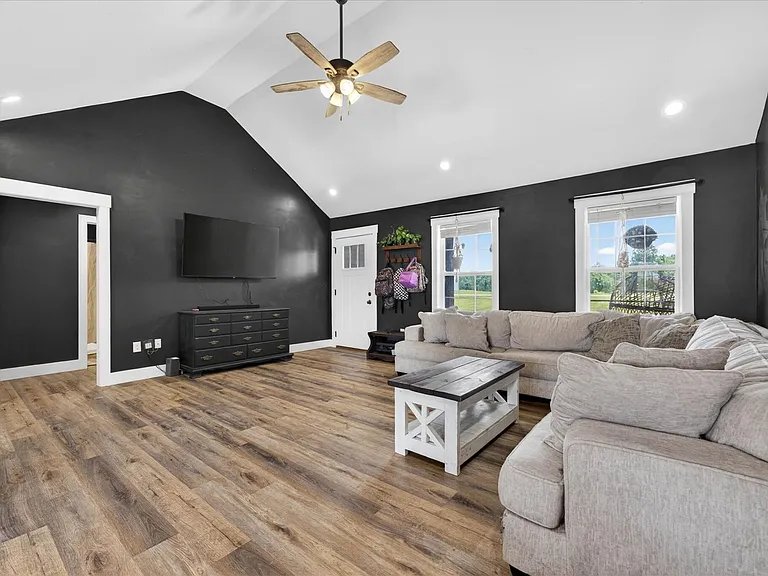 3150 Stokes Chapel Rd — Photo 6