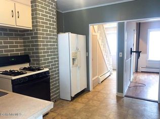 78 Friend St, Adams, MA 01220