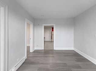 1292 Parent Ave #5, Windsor, ON N8X4J2