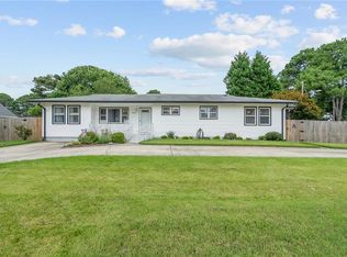 300 Oaklette Dr, Chesapeake, VA 23325