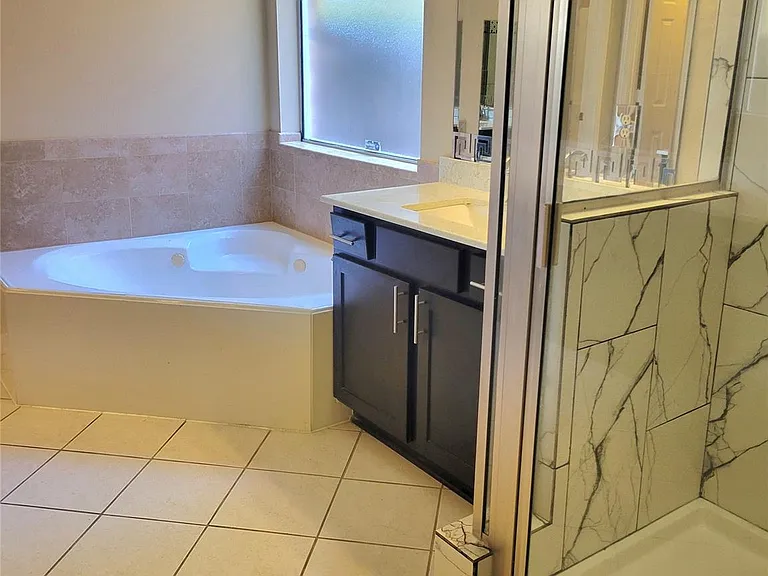 2134 Hill Canyon Ct — Photo 18
