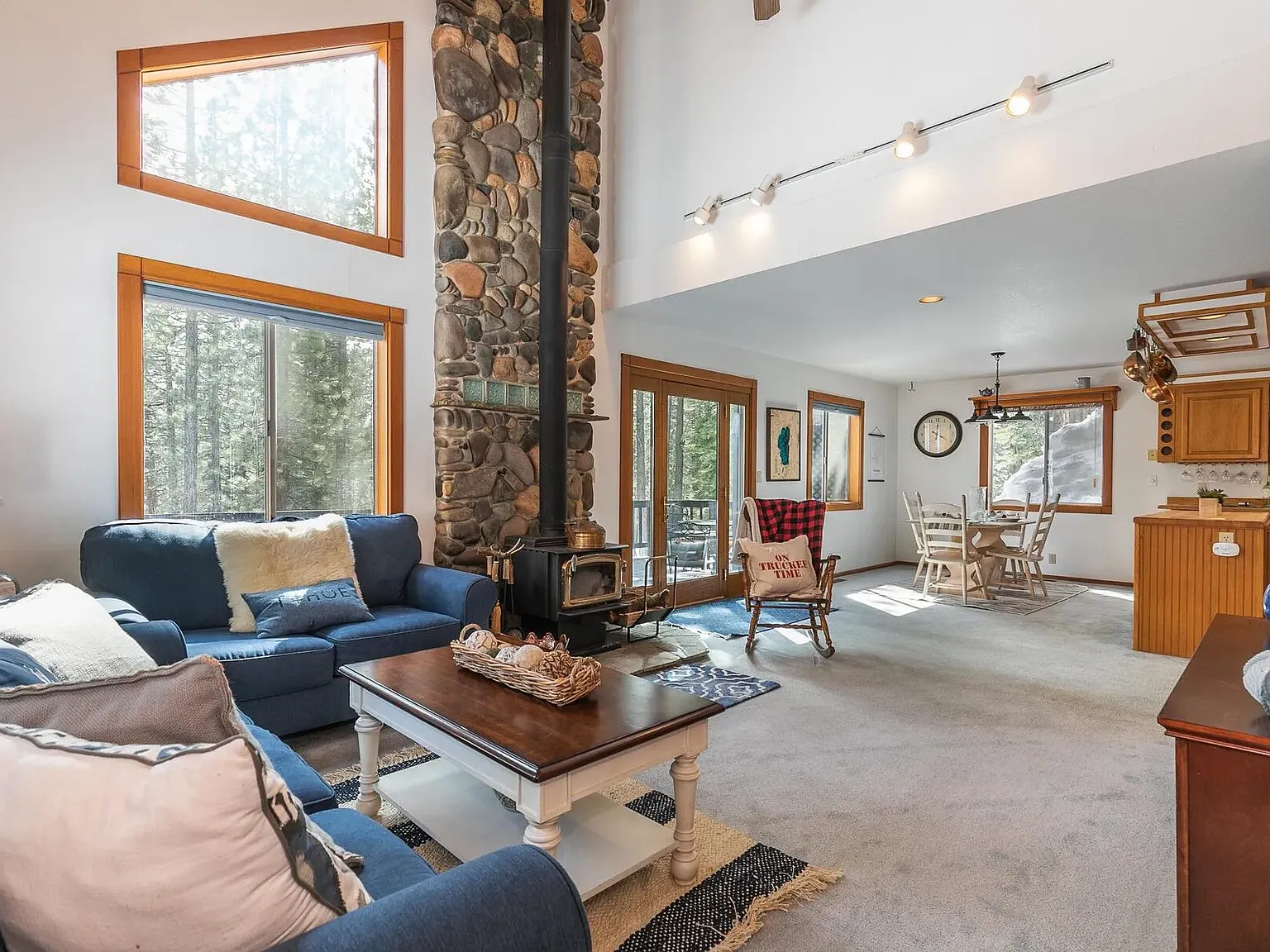 Muhlebach Way, Truckee — Photo 4