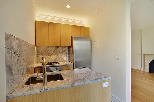 Rented by Corcoran | media 26