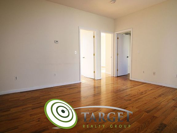 3rd image of 3168 38th St APT 3F