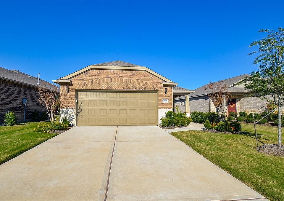 1st image of 3026 Cocoplum Way