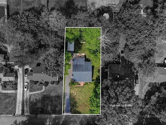 4th image of 1206 Fillman Dr