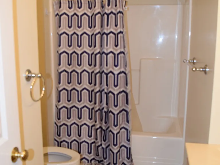 140 Kenley Ct #1 — Photo 24