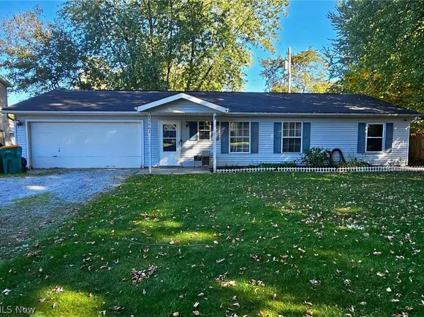 1561 Easton Ave, Madison, OH 44057
