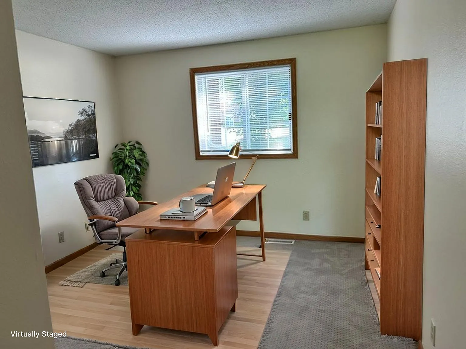 8291 Stockbridge Cir — Photo 4