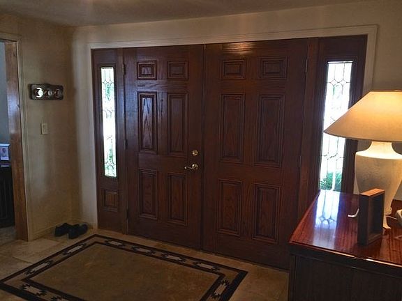 3rd image of 108 Canal Dr