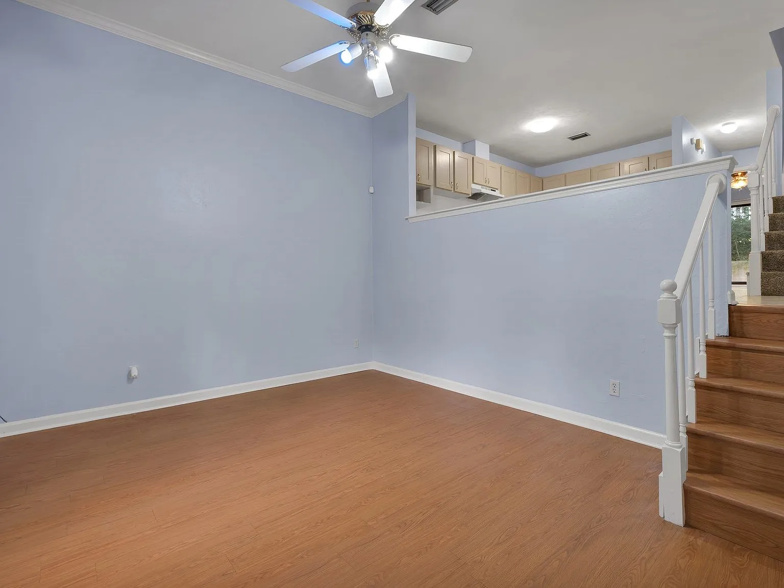 2 bed, 2.0 bath, 1130 sqft, $1,495 — Photo 3