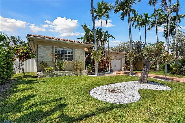 8934 Emerson Ave — Photo 22