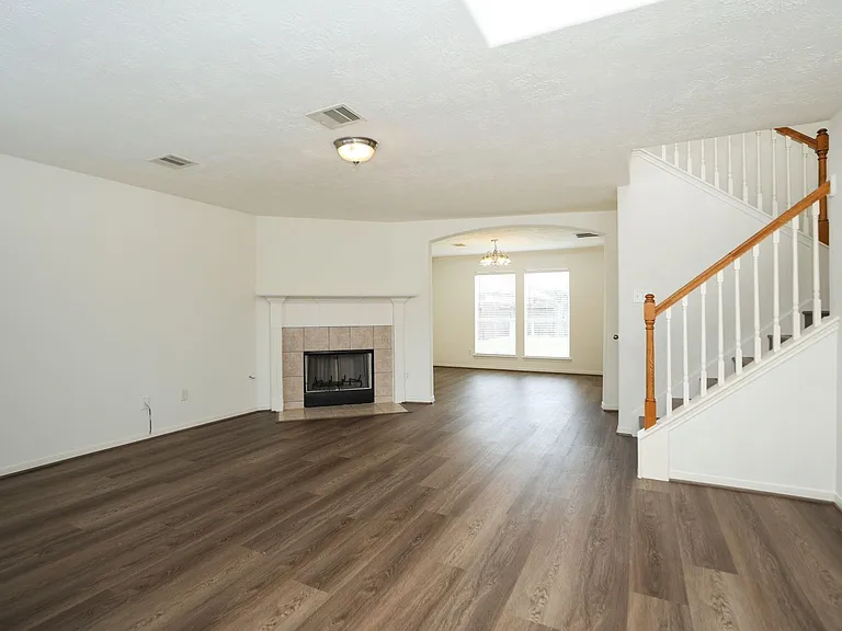 5007 Creekbridge Ct — Photo 5