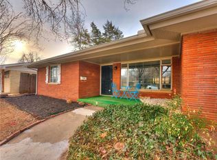 1814 Westminster Pl, Nichols Hills, OK 73120