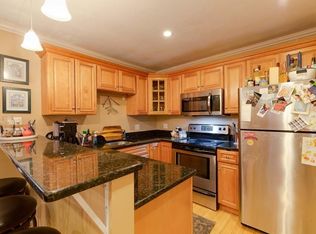 18 Glencoe St APT 19, Brighton, MA 02135
