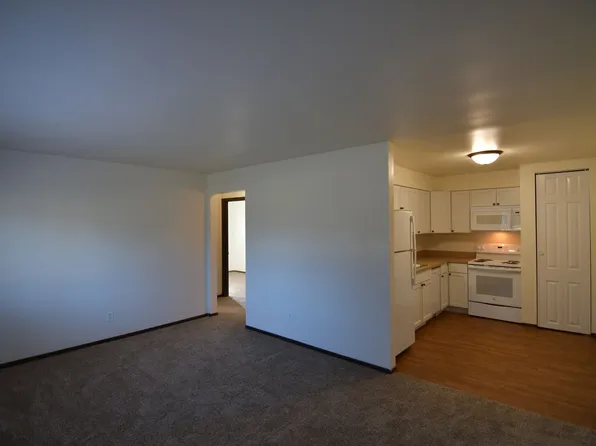 2086 Townline Rd #2096-2067, East Troy, WI 53120