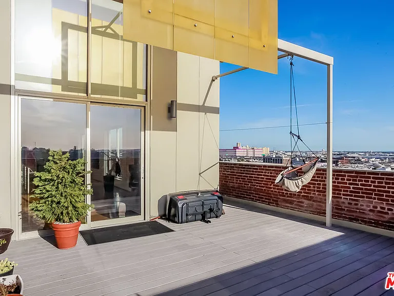 1850 Industrial St #Penthouse 9 — Photo 35