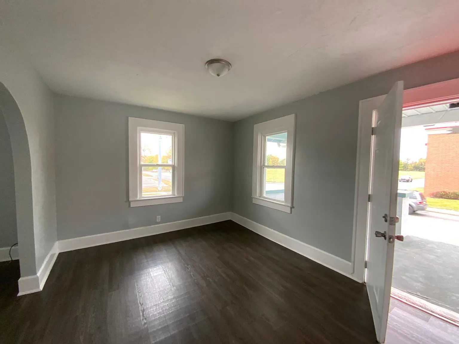 2 bed, $1,200 — Photo 3