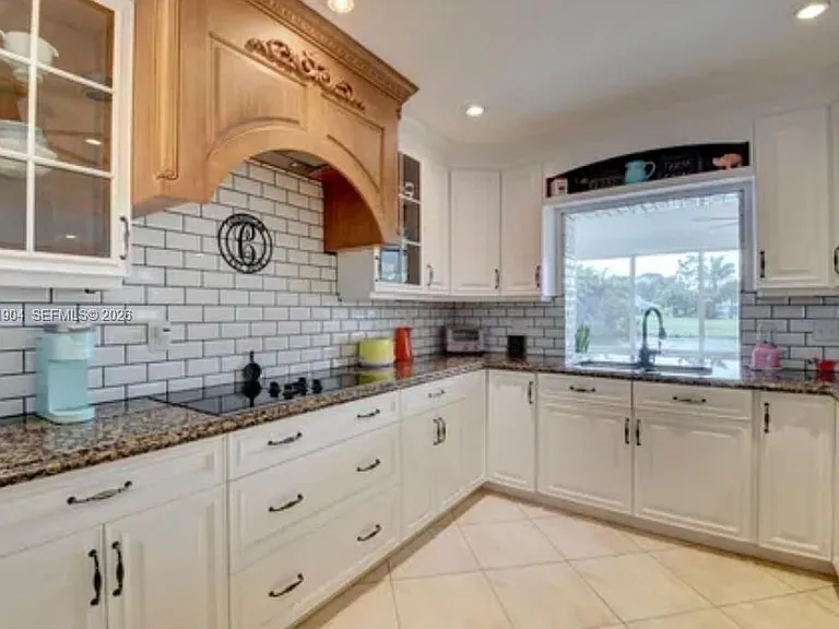 3324 Lakeview Blvd — Photo 12