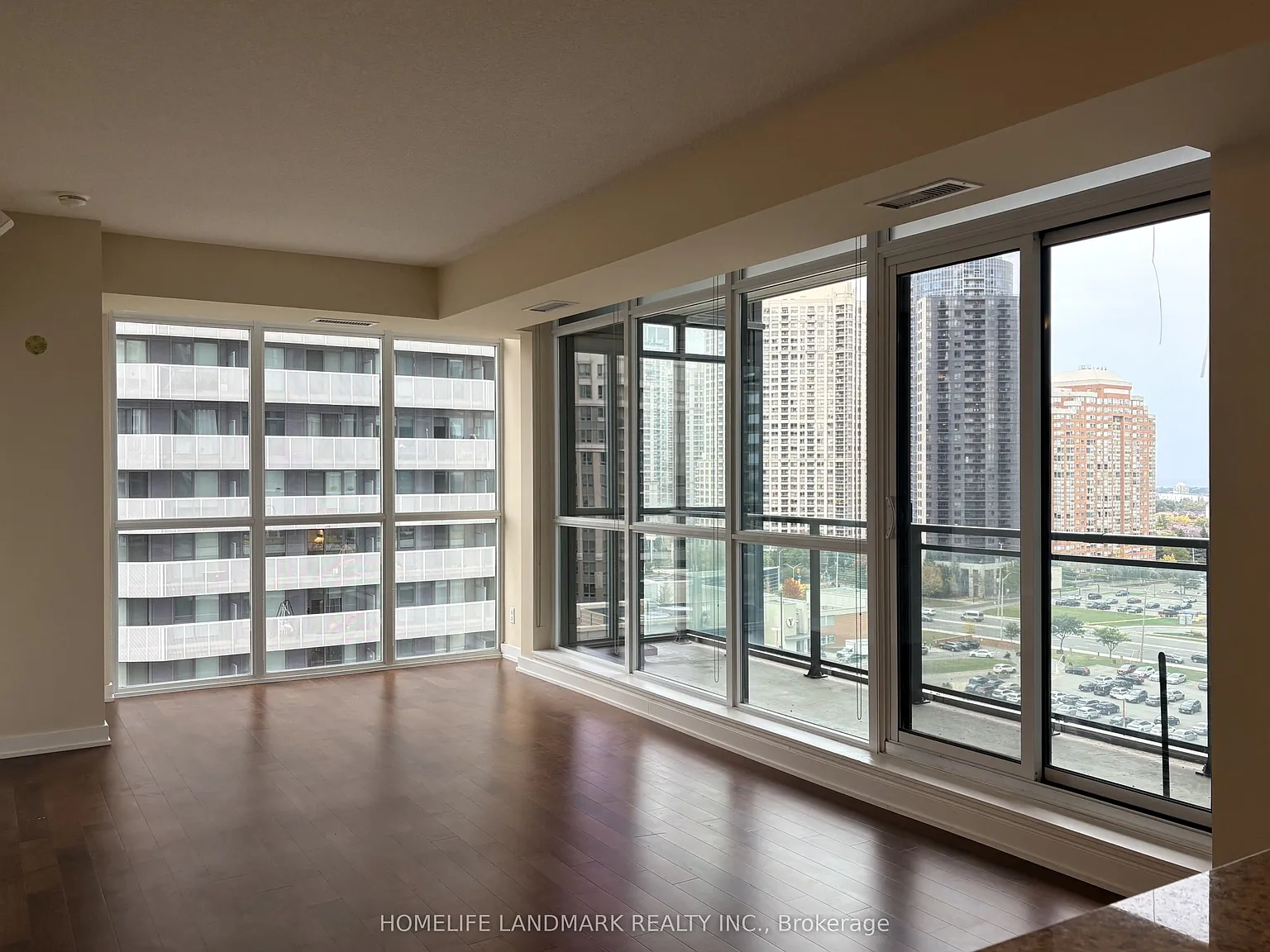 3 bed, $2,750 — Photo 2