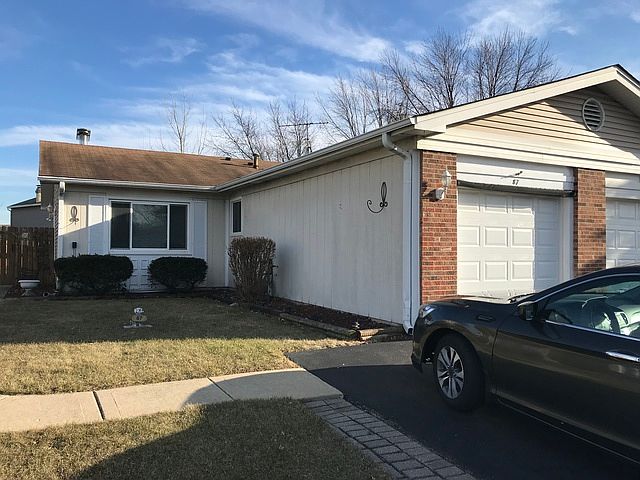 2nd image of 87 W Stevenson Dr